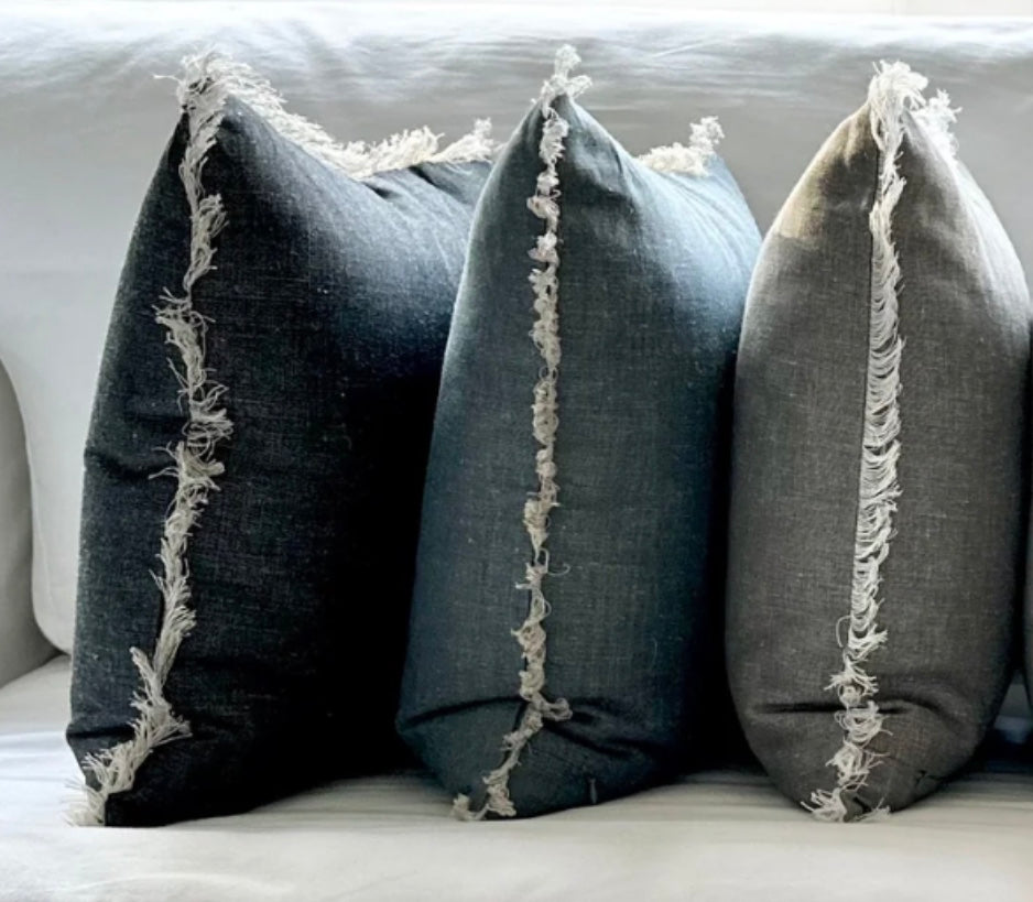 Premium Fringe Pillow - Black