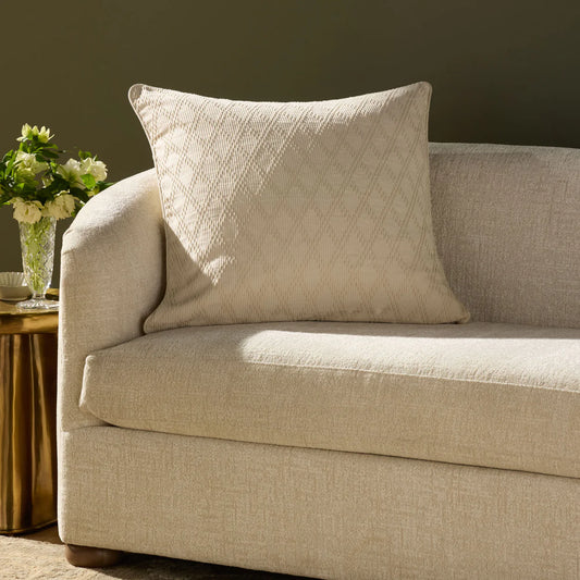 Loloi Cary Ivory