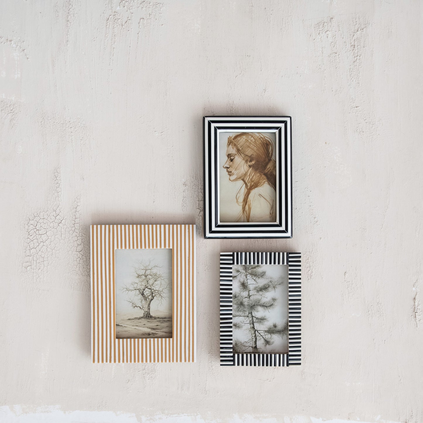 Resin Stripe Frame