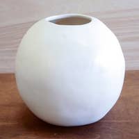 Small Sphere Vase White + Matte